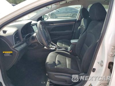Zdjęcie 7 z 13 samochodu: 2018 HYUNDAI ELANTRA SEL VIN:5NPD84LF9JH326739 - miniatura
