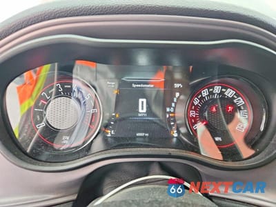 Zdjęcie 9 z 12 samochodu: 2023 DODGE CHALLENGER SXT VIN:2C3CDZAG4PH629689 - miniatura