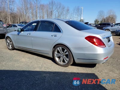 Drugie zdjęcie samochodu z przodu: 2015 MERCEDES-BENZ S 550 VIN:WDDUG8CB5FA138473 - miniatura