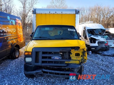 Piąte zdjęcie samochodu w środku: 2016 FORD ECONOLINE E350 SUPER DUTY CUTAWAY VAN VIN:1FDWE3FS5GDC37376 - miniatura