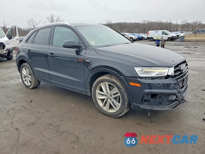 Czwarte zdjęcie samochodu z boku: 2018 AUDI Q3 PREMIUM VIN:WA1ECCFSXJR000196 - miniatura