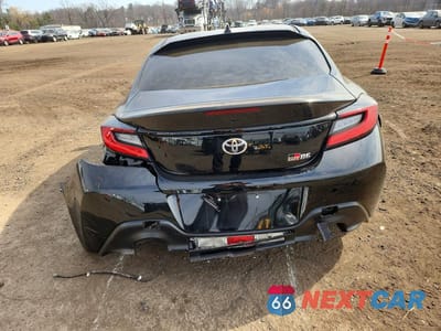 Zdjęcie 6 z 13 samochodu: 2025 TOYOTA GR86 BASE VIN:JF1ZNBB12S9757593 - miniatura