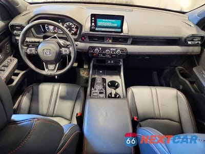 Zdjęcie 8 z 13 samochodu: 2025 HONDA PILOT TRAILSPORT VIN:5FNYG1H64SB004070 - miniatura