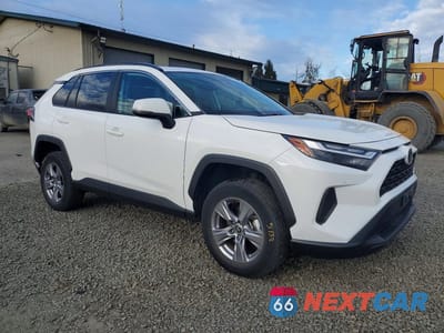 Czwarte zdjęcie samochodu z boku: 2022 TOYOTA RAV4 XLE VIN:2T3P1RFV2NW268294 - miniatura