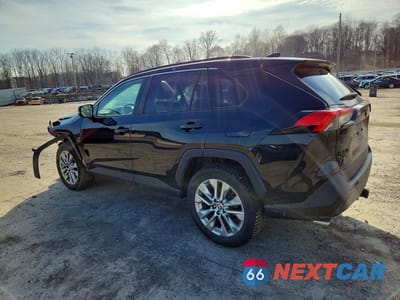 Drugie zdjęcie samochodu z przodu: 2022 TOYOTA RAV4 XLE PREMIUM VIN:2T3A1RFV6NC321067 - miniatura