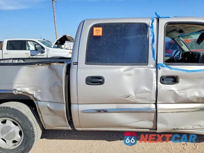 Zdjęcie 10 z 12 samochodu: 2004 GMC SIERRA C1500 VIN:2GTEC13T141287724 - miniatura