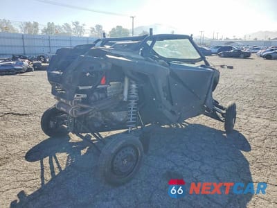 Czwarte zdjęcie samochodu z boku: 2023 POLARIS RZR UTILITY VEHICLE VIN:3NSGAE921PG322373 - miniatura