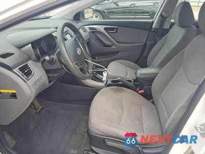 Zdjęcie 7 z 12 samochodu: 2014 HYUNDAI ELANTRA SE VIN:5NPDH4AE5EH479067 - miniatura