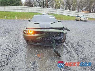Piąte zdjęcie samochodu w środku: 2022 DODGE CHALLENGER SXT VIN:2C3CDZAG5NH260905 - miniatura