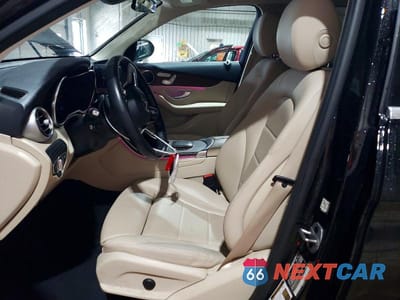 Zdjęcie 7 z 12 samochodu: 2022 MERCEDES-BENZ GLC 300 4MATIC VIN:W1N0G8EBXNG120321 - miniatura