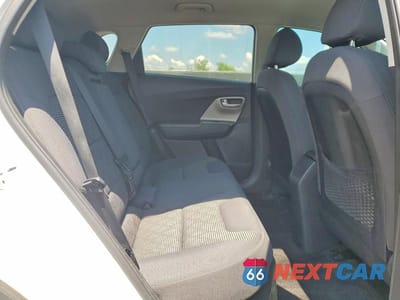 Zdjęcie 11 z 13 samochodu: 2017 KIA NIRO LX VIN:KNDCB3LC7H5036507 - miniatura