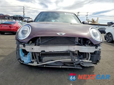Piąte zdjęcie samochodu w środku: 2016 MINI COOPER CLUBMAN VIN:WMWLN5C52G2E31375 - miniatura
