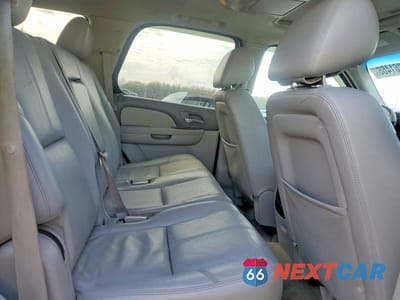 Zdjęcie 11 z 12 samochodu: 2013 CHEVROLET TAHOE C1500 LT VIN:1GNSCBE00DR290754 - miniatura