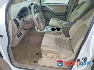 Zdjęcie 7 z 13 samochodu: 2010 NISSAN PATHFINDER VIN:5N1AR1NN4AC605526 - miniatura