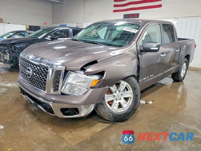 2018 NISSAN TITAN SV 1N6AA1EJ4JN501595 - główne zdjęcie licytacji z USA - miniatura