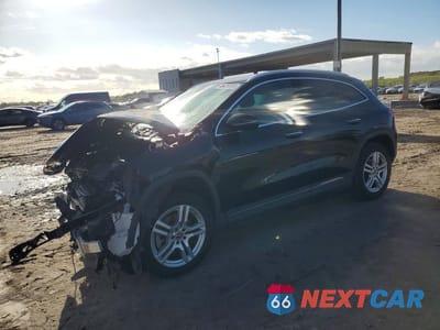 2023 MERCEDES-BENZ GLA 250 W1N4N4GB7PJ429876 - główne zdjęcie licytacji z USA - miniatura