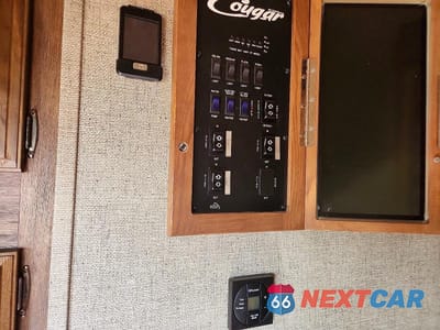 Zdjęcie 8 z 10 samochodu: 2016 KEYSTONE COUGAR CAMPER VIN:4YDF32726G2507498 - miniatura