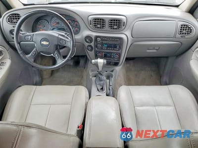 Zdjęcie 8 z 14 samochodu: 2008 CHEVROLET TRAILBLAZER LS VIN:1GNDT13SX82172474 - miniatura