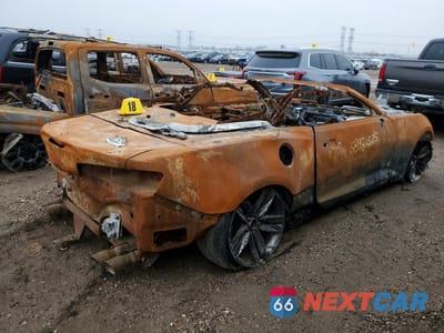 Trzecie zdjęcie samochodu z tyłu: 2018 CHEVROLET CAMARO SS VIN:1G1FH3D74J0176121 - miniatura