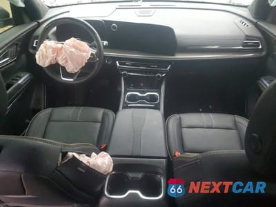 Zdjęcie 8 z 12 samochodu: 2025 CHEVROLET TRAVERSE HIGH COUNTRY VIN:1GNERKRS3SJ231815 - miniatura