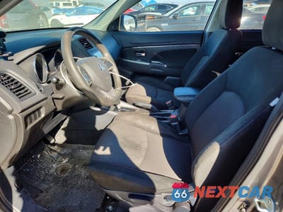 Zdjęcie 7 z 11 samochodu: 2019 MITSUBISHI OUTLANDER SPORT ES VIN:JA4AP3AUXKU017672 - miniatura