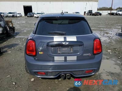 Zdjęcie 6 z 12 samochodu: 2016 MINI COOPER S VIN:WMWXU3C50G2B66819 - miniatura