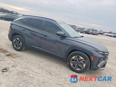 Czwarte zdjęcie samochodu z boku: 2025 HYUNDAI TUCSON SEL VIN:5NMJB3DEXSH451106 - miniatura