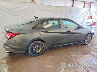 Trzecie zdjęcie samochodu z tyłu: 2024 HYUNDAI ELANTRA SEL VIN:KMHLM4DGXRU695525 - miniatura