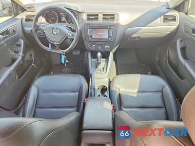 Zdjęcie 8 z 13 samochodu: 2015 VOLKSWAGEN JETTA SE VIN:3VWD17AJ2FM342793 - miniatura