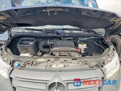 Zdjęcie 12 z 14 samochodu: 2022 MERCEDES BENZ SPRINTER 2500 DELIVERY VAN VIN:W1Y4EDVY4NT112990 - miniatura