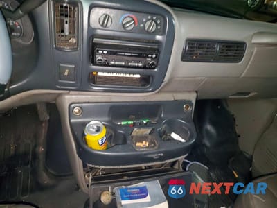 Zdjęcie 8 z 14 samochodu: 2000 GMC SAVANA G3500 VIN:1GTHG35R8Y1113563 - miniatura