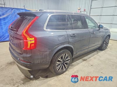 Trzecie zdjęcie samochodu z tyłu: 2022 VOLVO XC90 T5 MOMENTUM VIN:YV4102PK1N1865307 - miniatura