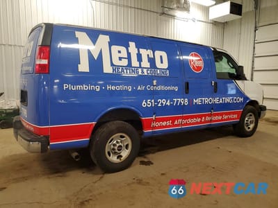 Trzecie zdjęcie samochodu z tyłu: 2018 GMC SAVANA 2500 DELIVERY VAN VIN:1GTW7AFG8J1910264 - miniatura