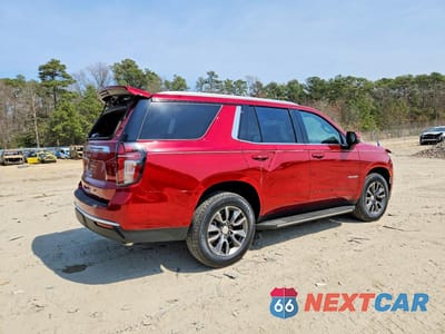 Trzecie zdjęcie samochodu z tyłu: 2023 CHEVROLET TAHOE K1500 LT VIN:1GNSKNKD4PR280664 - miniatura