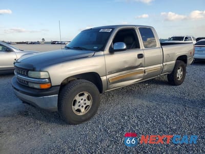 2000 CHEVROLET SILVERADO K1500 1GCEK19T5YE418359 - główne zdjęcie licytacji z USA - miniatura