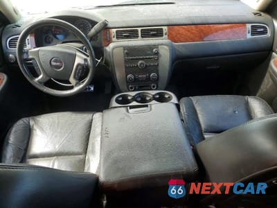 Zdjęcie 8 z 13 samochodu: 2009 GMC YUKON SLE VIN:1GKFC23C19R104898 - miniatura