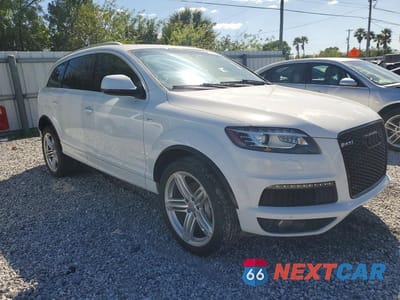 Czwarte zdjęcie samochodu z boku: 2014 AUDI Q7 PRESTIGE VIN:WA1WMAFE1ED004737 - miniatura