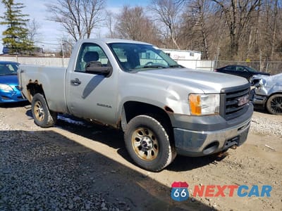 Czwarte zdjęcie samochodu z boku: 2011 GMC SIERRA K1500 VIN:1GTN2TEAXBZ212728 - miniatura