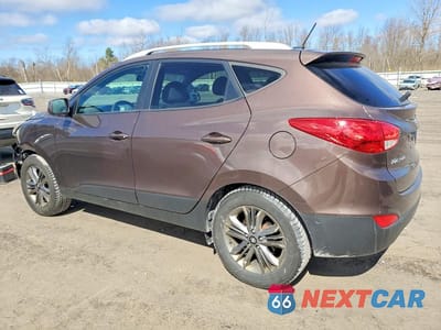 Drugie zdjęcie samochodu z przodu: 2015 HYUNDAI TUCSON SE VIN:KM8JUCAGXFU972112 - miniatura