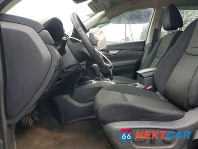 Zdjęcie 7 z 14 samochodu: 2019 NISSAN ROGUE SV VIN:KNMAT2MVXKP528703 - miniatura