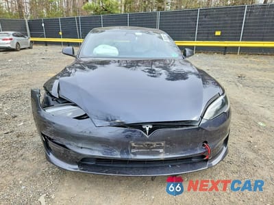 Piąte zdjęcie samochodu w środku: 2023 TESLA MODEL S VIN:5YJSA1E52PF530014 - miniatura