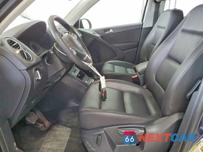 Zdjęcie 7 z 12 samochodu: 2016 VOLKSWAGEN TIGUAN S VIN:WVGBV7AX6GW584891 - miniatura