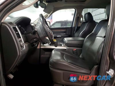 Zdjęcie 7 z 12 samochodu: 2017 RAM 1500 LARAMIE VIN:1C6RR7NT1HS507960 - miniatura