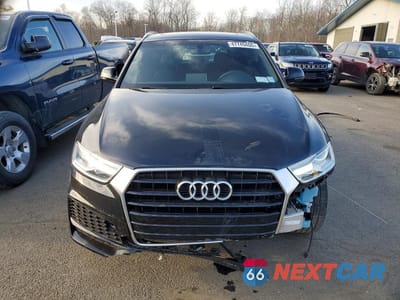 Piąte zdjęcie samochodu w środku: 2018 AUDI Q3 PREMIUM VIN:WA1BCCFSXJR023092 - miniatura