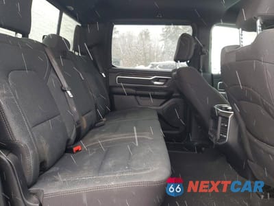 Zdjęcie 10 z 12 samochodu: 2023 RAM 1500 BIG HORN VIN:1C6RRFFG4PN538161 - miniatura