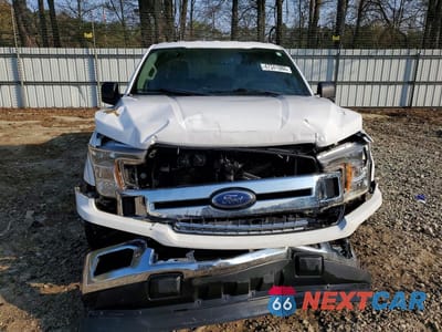 Piąte zdjęcie samochodu w środku: 2018 FORD F150 SUPERCREW VIN:1FTEW1CG6JKD17774 - miniatura