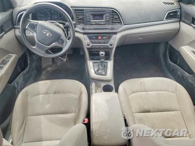 Zdjęcie 8 z 11 samochodu: 2017 HYUNDAI ELANTRA SE VIN:5NPD74LF0HH147308 - miniatura
