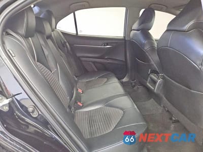 Zdjęcie 10 z 13 samochodu: 2021 TOYOTA CAMRY SE VIN:4T1G11AK6MU553618 - miniatura