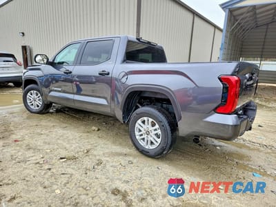 Drugie zdjęcie samochodu z przodu: 2026 TOYOTA TUNDRA SR5 VIN:5TFLA5DB5TX336239 - miniatura
