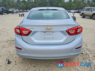 Zdjęcie 6 z 12 samochodu: 2018 CHEVROLET CRUZE LT VIN:1G1BE5SM7J7108298 - miniatura